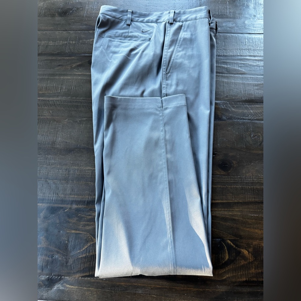 NWT Nike Golf Dri-Fit Men’s pants 36x34